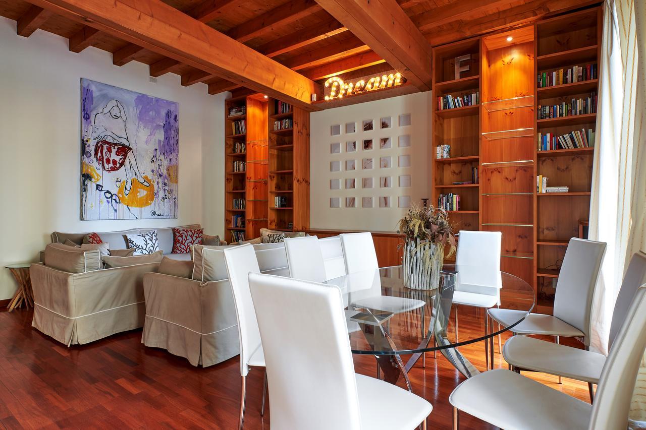 Brera Trilocale Apartamento Milão Exterior foto
